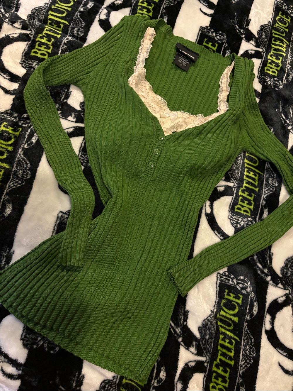 Green Ribbed Lace-Trim Henley Sweater - Women